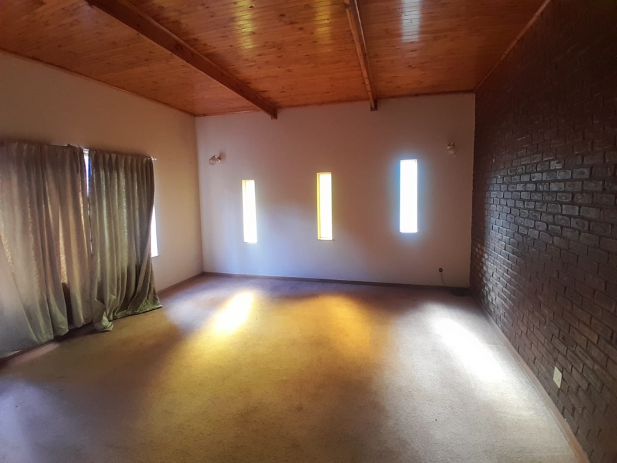 4 Bedroom Property for Sale in Kathu Northern Cape